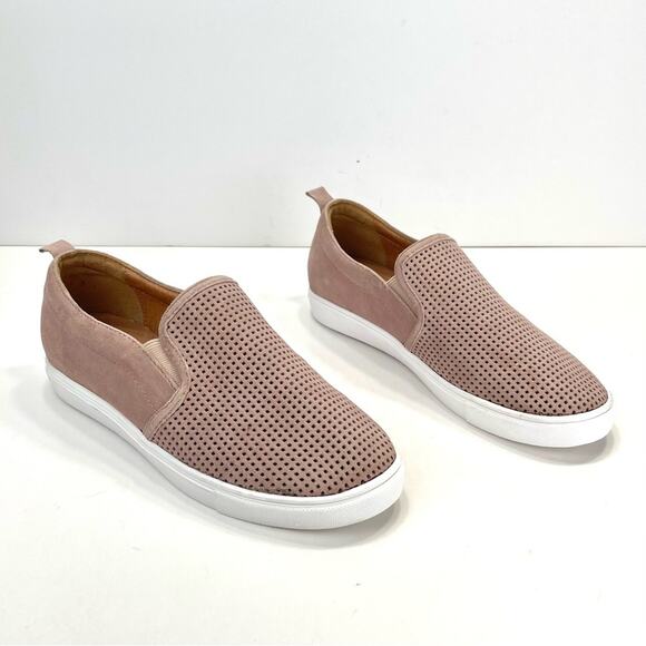 Caslon Eden Slip-On Sneaker Size 9.5 Blush/Pink Suede Leather Cut-Out/Perforated - Picture 1 of 13